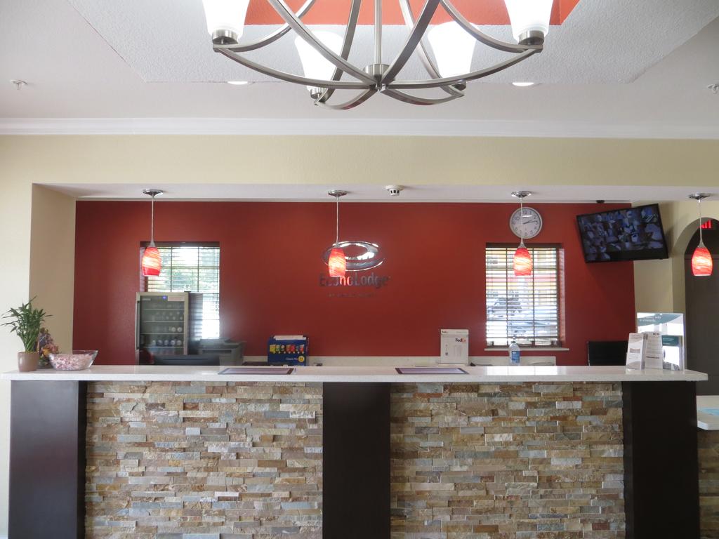 Econo Lodge Inn & Suites Houston NW-Cy-Fair