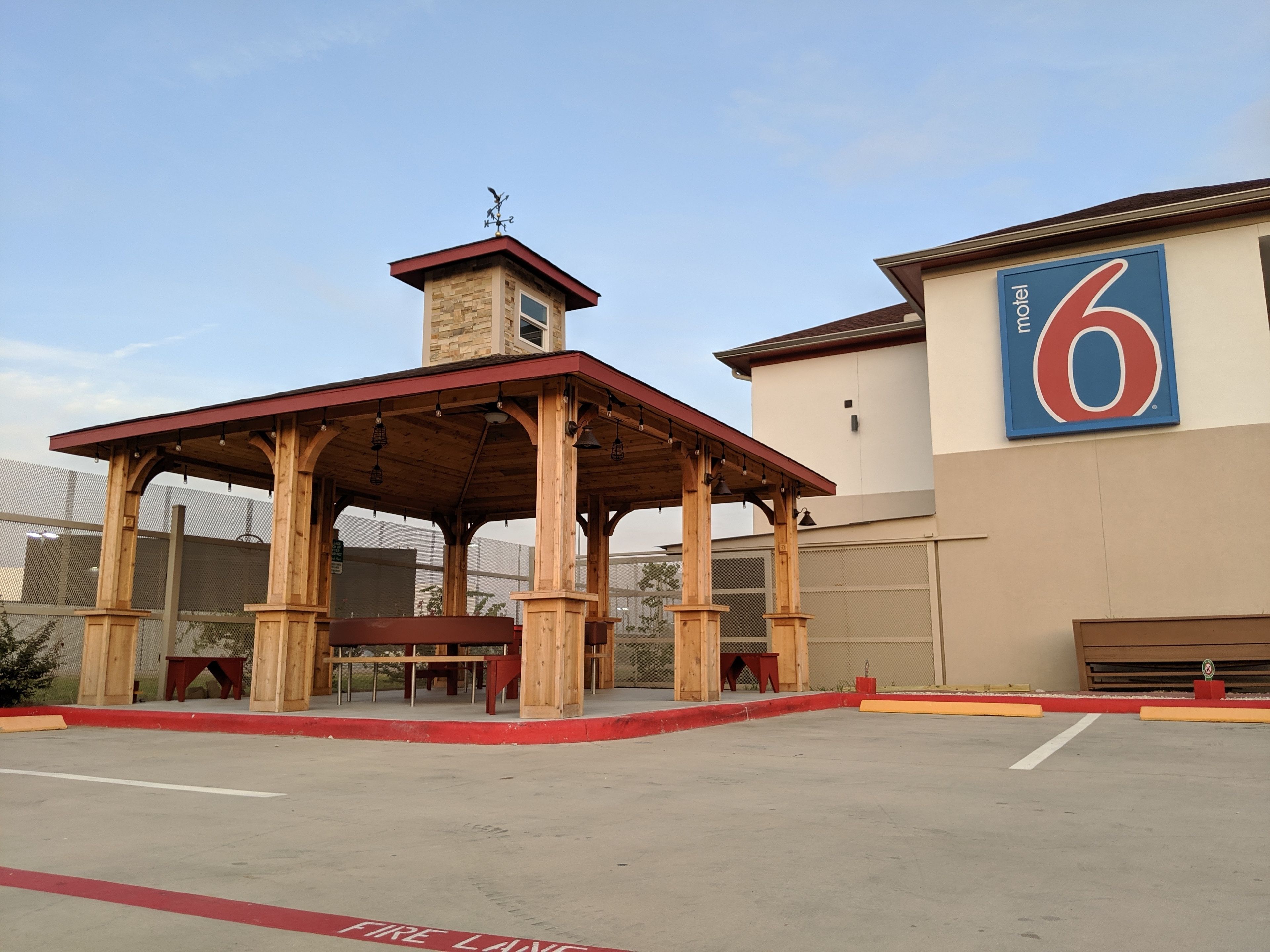 Motel 6 Houston, TX - North
