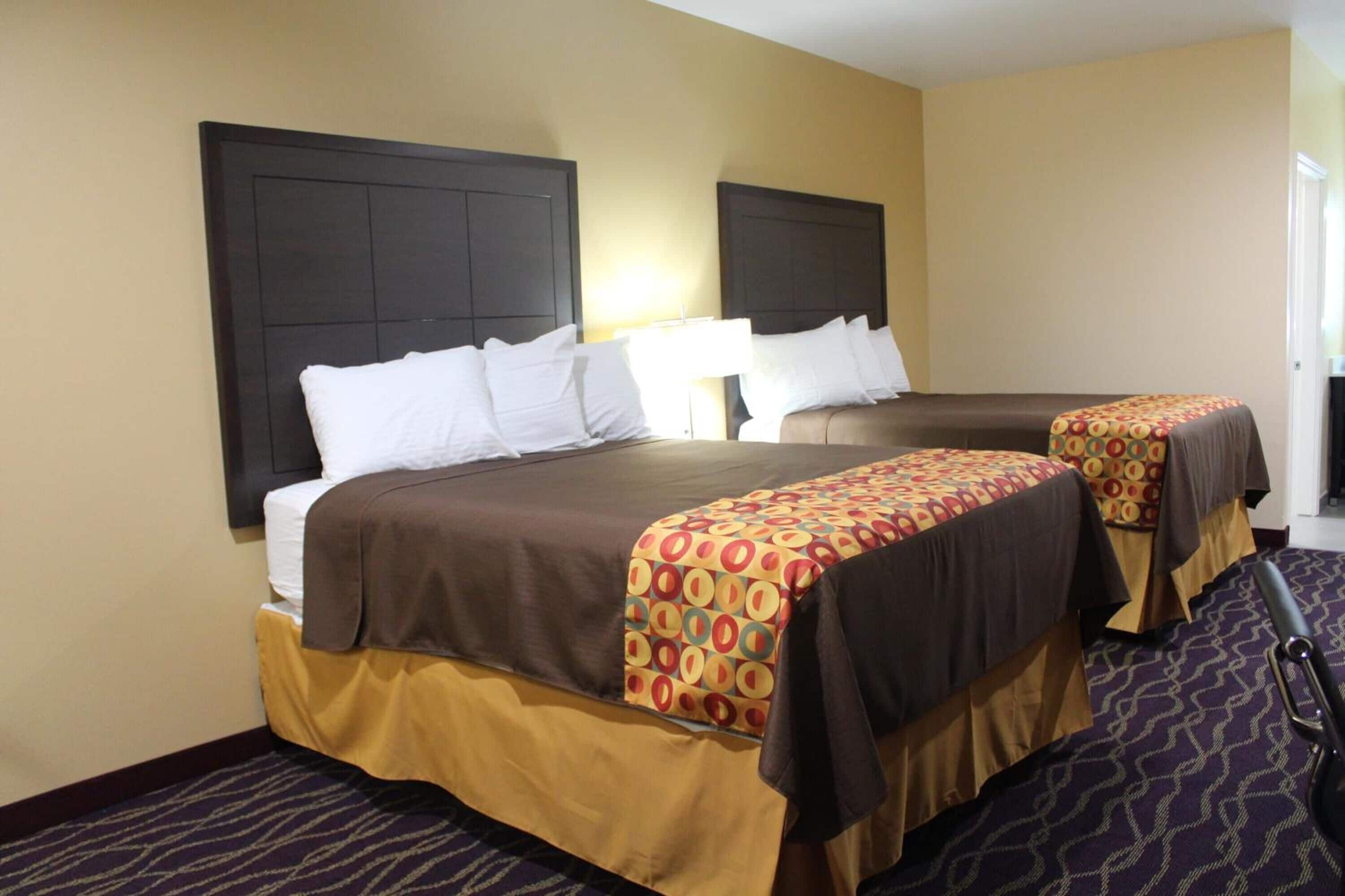 Express Inn & Suites