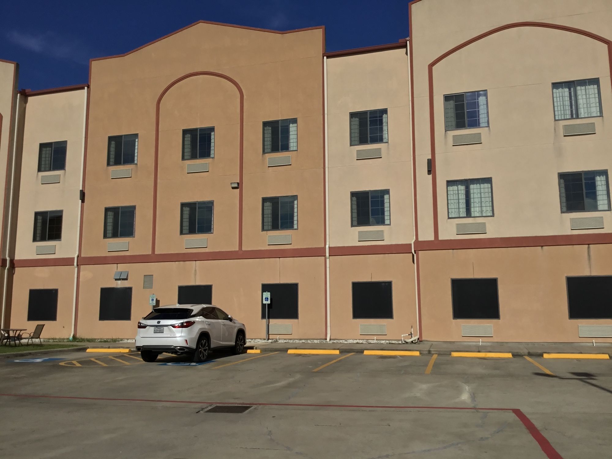 Days Inn by Wyndham Kemah
