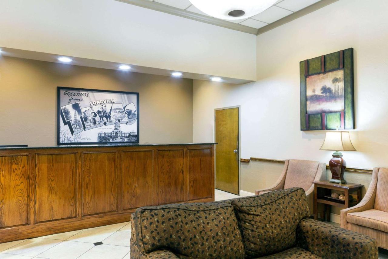 Super 8 by Wyndham Longview/North