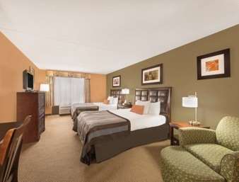 Holiday Inn Express & Suites Longview North