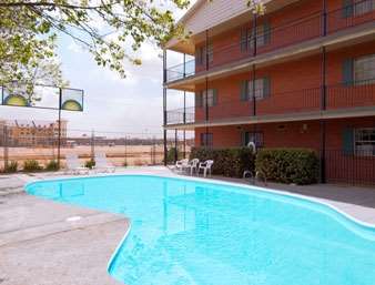Days Inn Lubbock Texas Tech University 4th Street