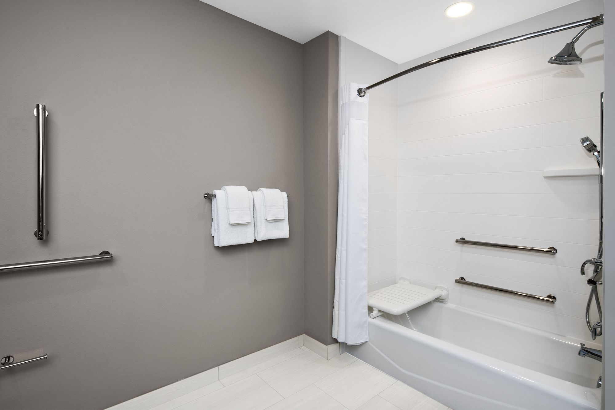 Holiday Inn Express & Suites Lubbock Central - Univ Area
