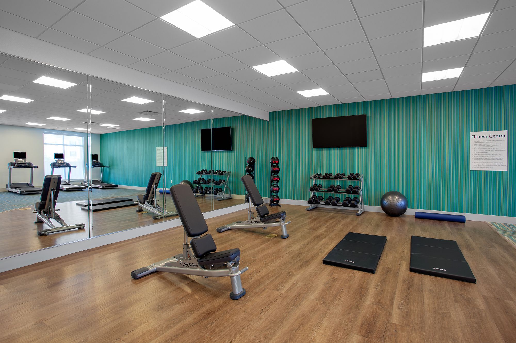 Holiday Inn Express & Suites Lubbock Central - Univ Area