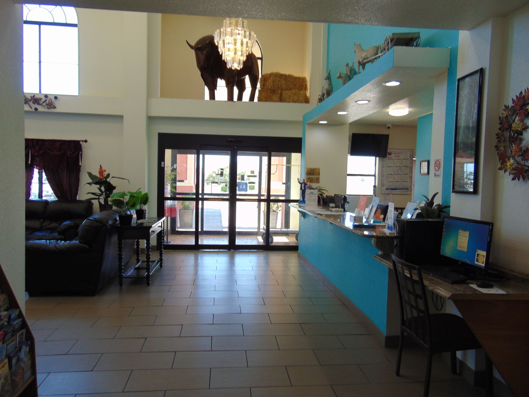 Howard Johnson by Wyndham Lubbock TX