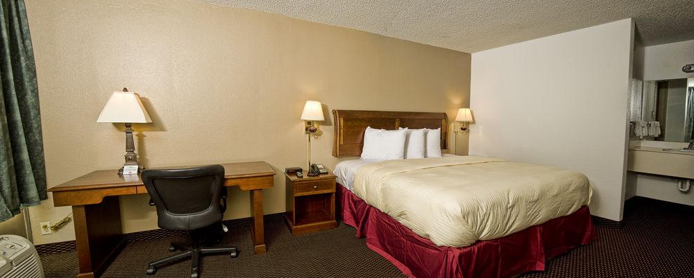 Express Inn Suites Palestine