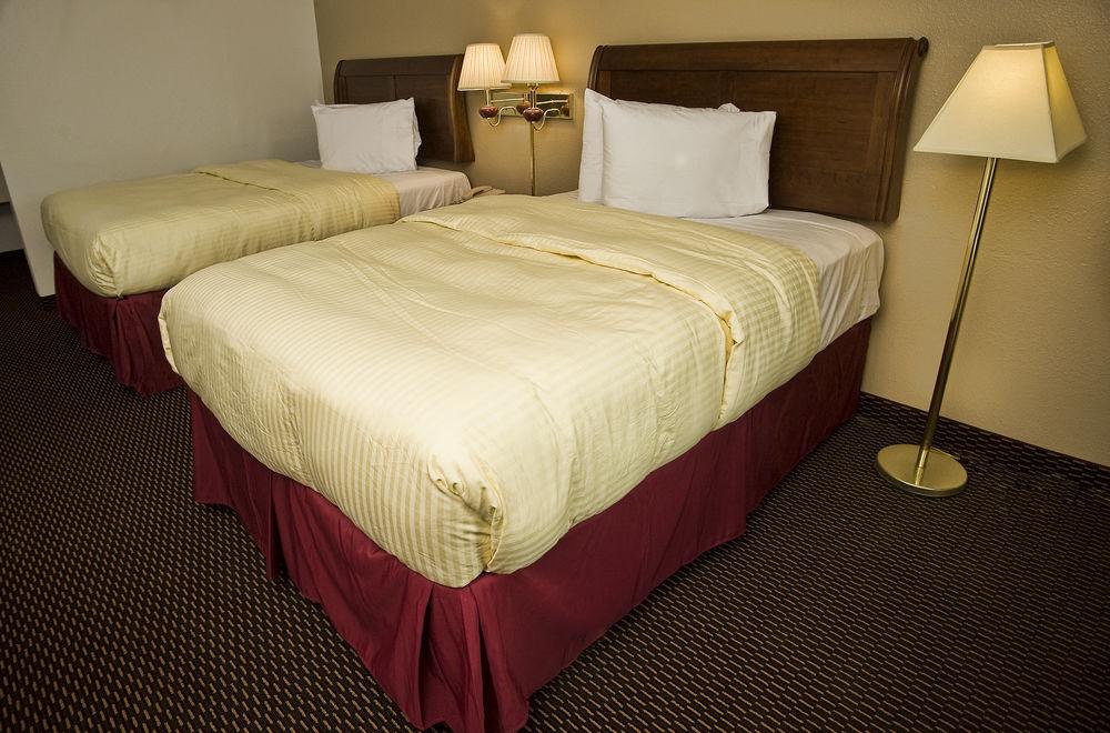 Express Inn Suites Palestine