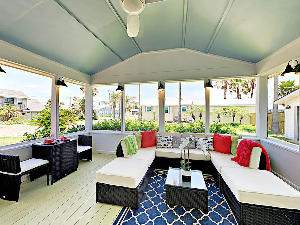 Breezy Cottage by RedAwning