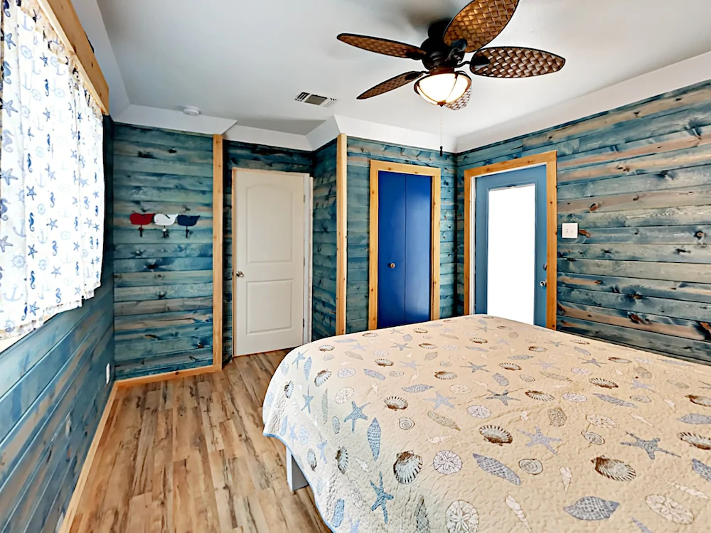 Sunrise Cabana by RedAwning