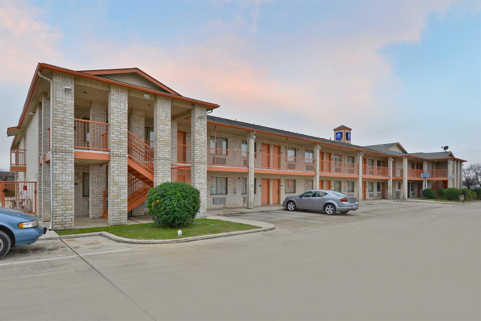 Budget Inn