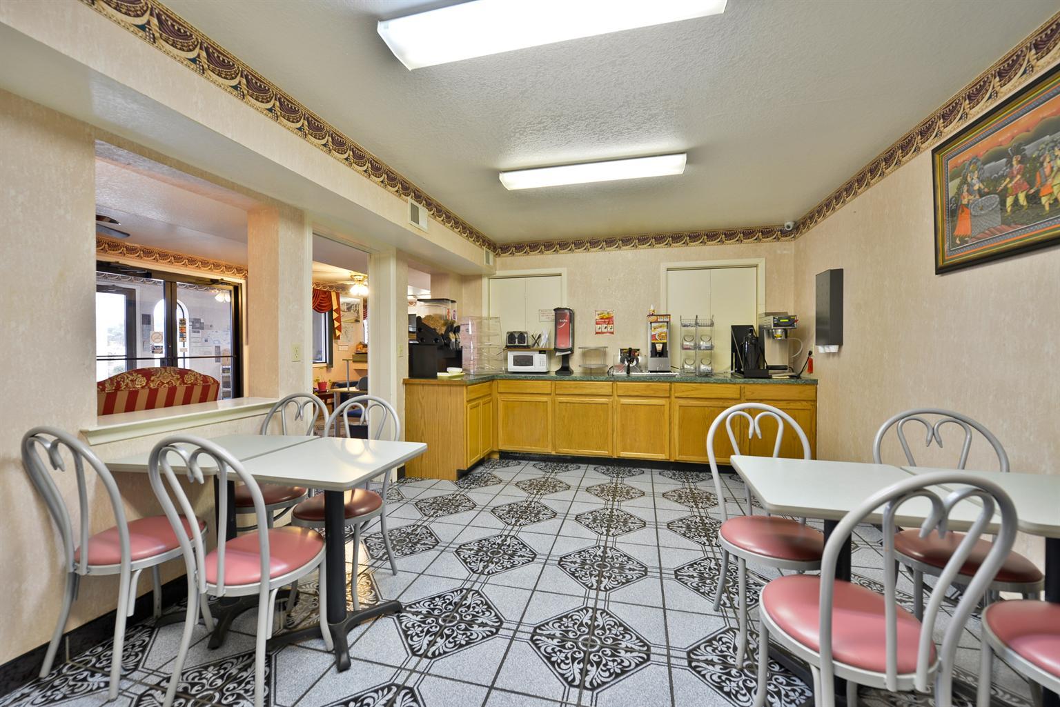 Budget Inn
