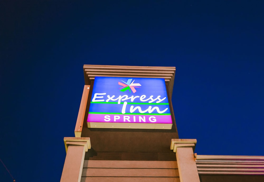 Express Inn-Spring
