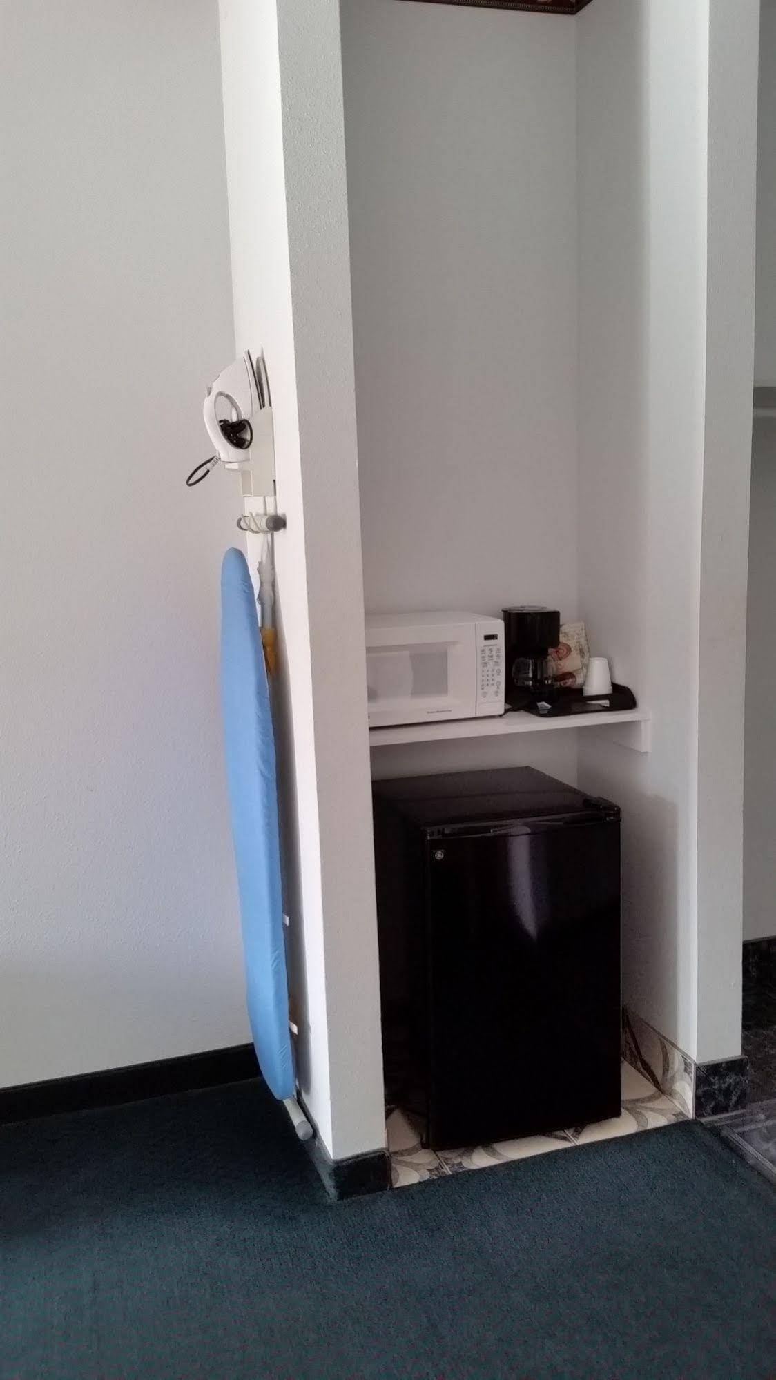 Quality One Motel
