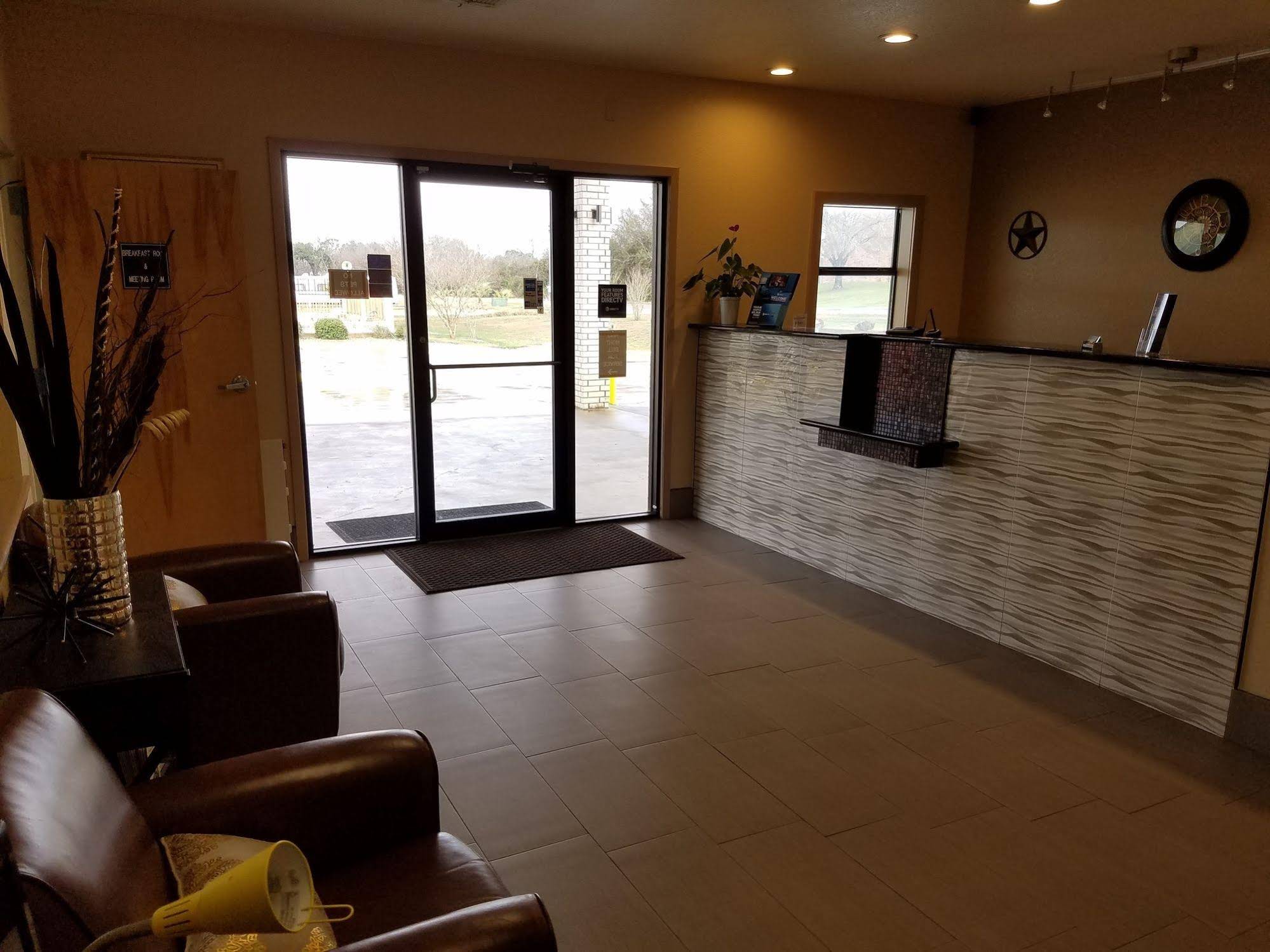 OYO Hotel Yoakum West