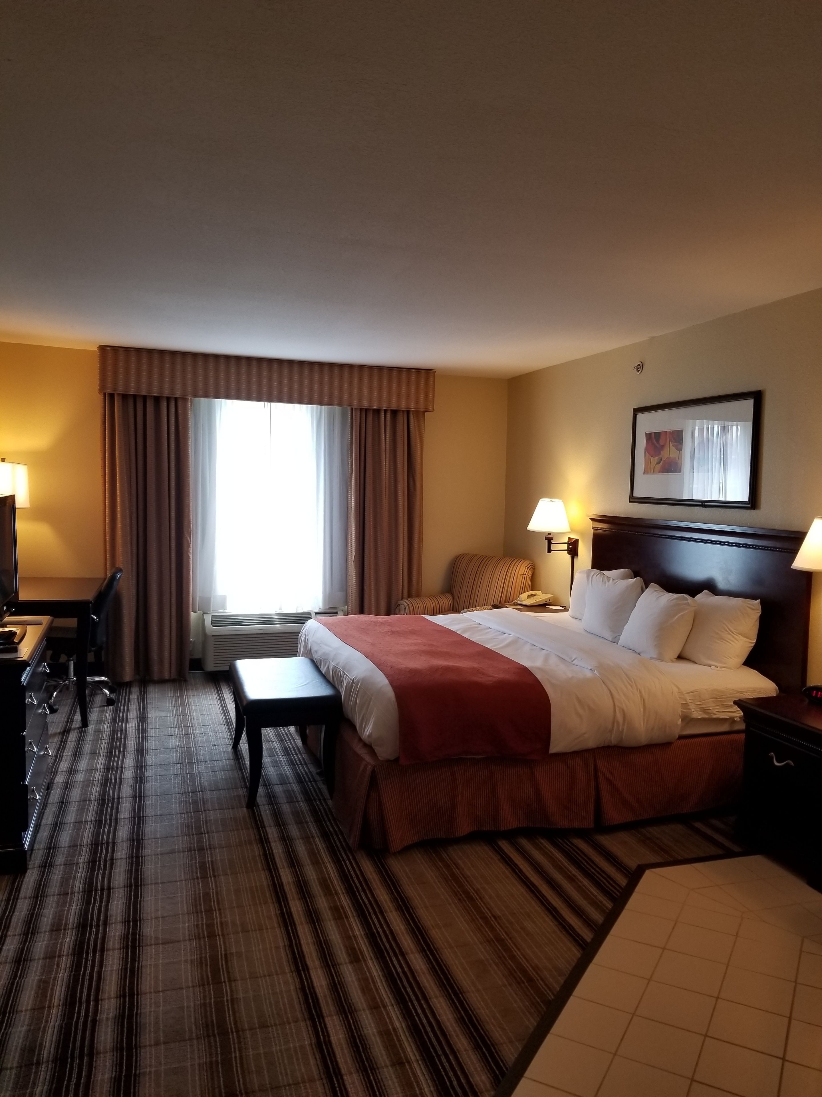Country Inn & Suites by Radisson, Lexington, VA