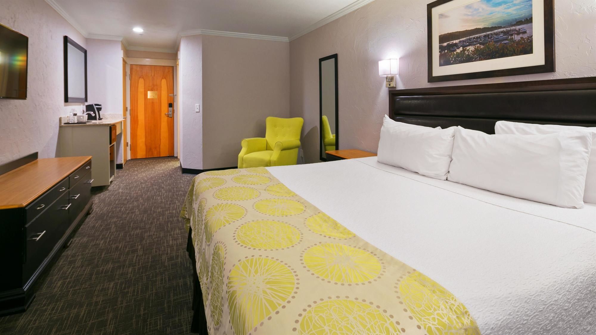 Best Western Wesley Inn & Suites