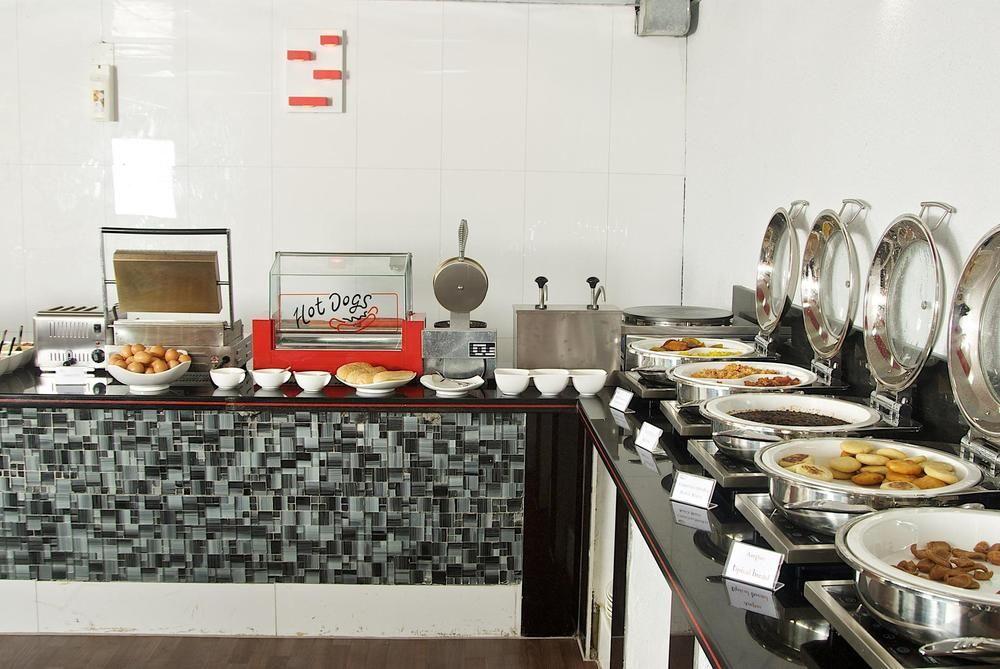 Altamira Village Hotel & Suites