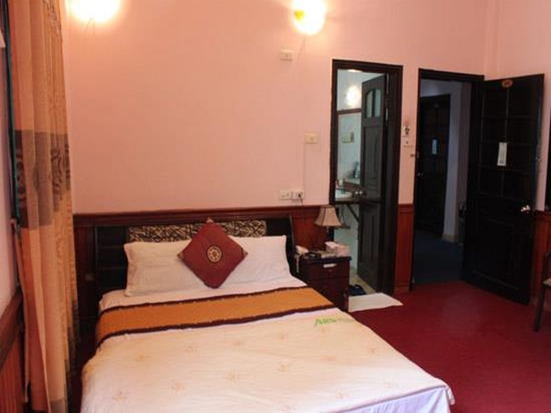 A25 Hotel Alley 379 Doi Can