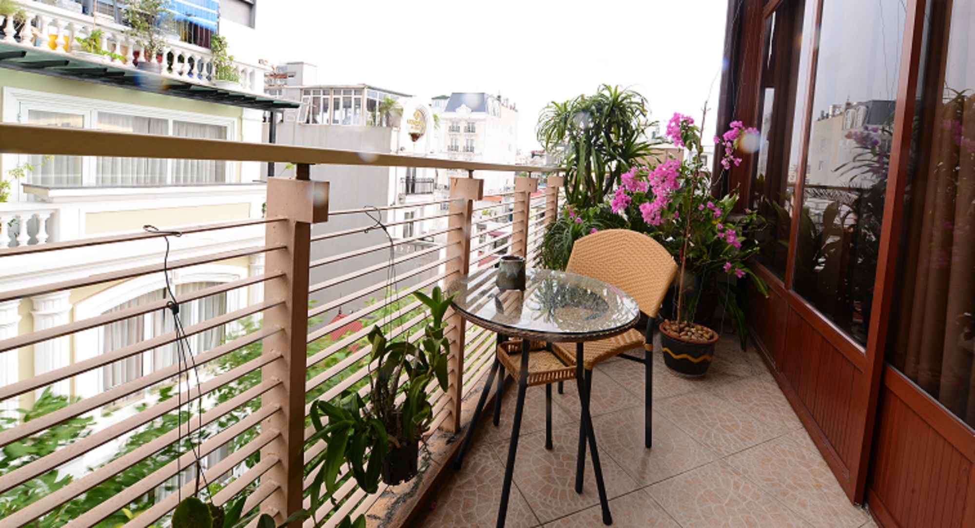 Artisan Boutique Hotel