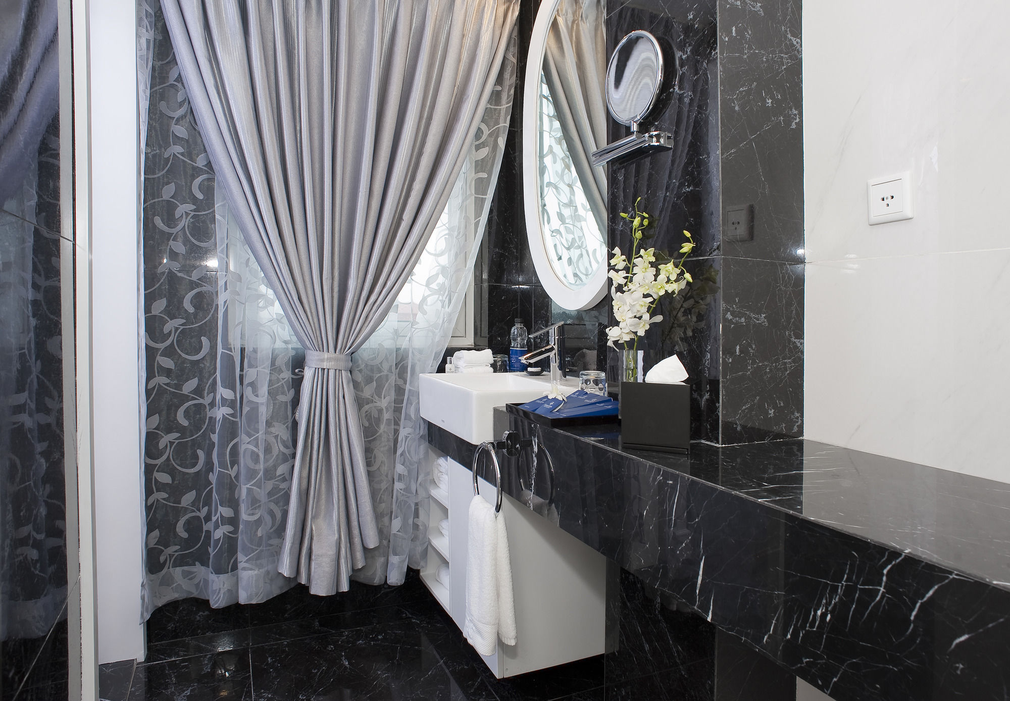 Church Boutique Hotel - Hang Gai