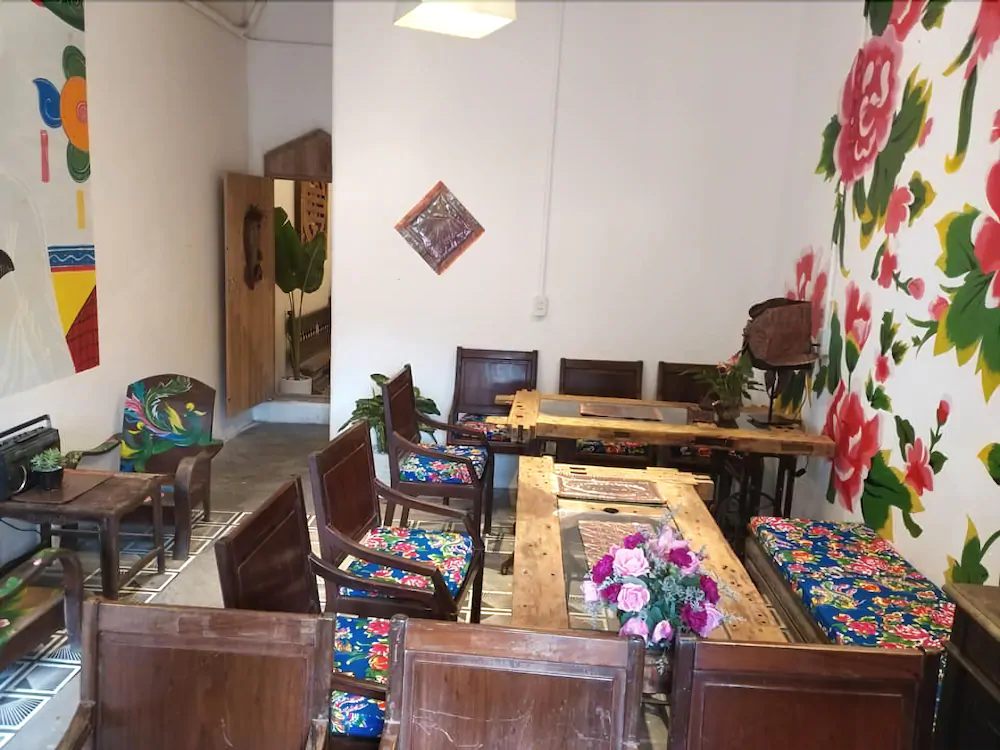 Diamond Dorm Vietnam Hostel