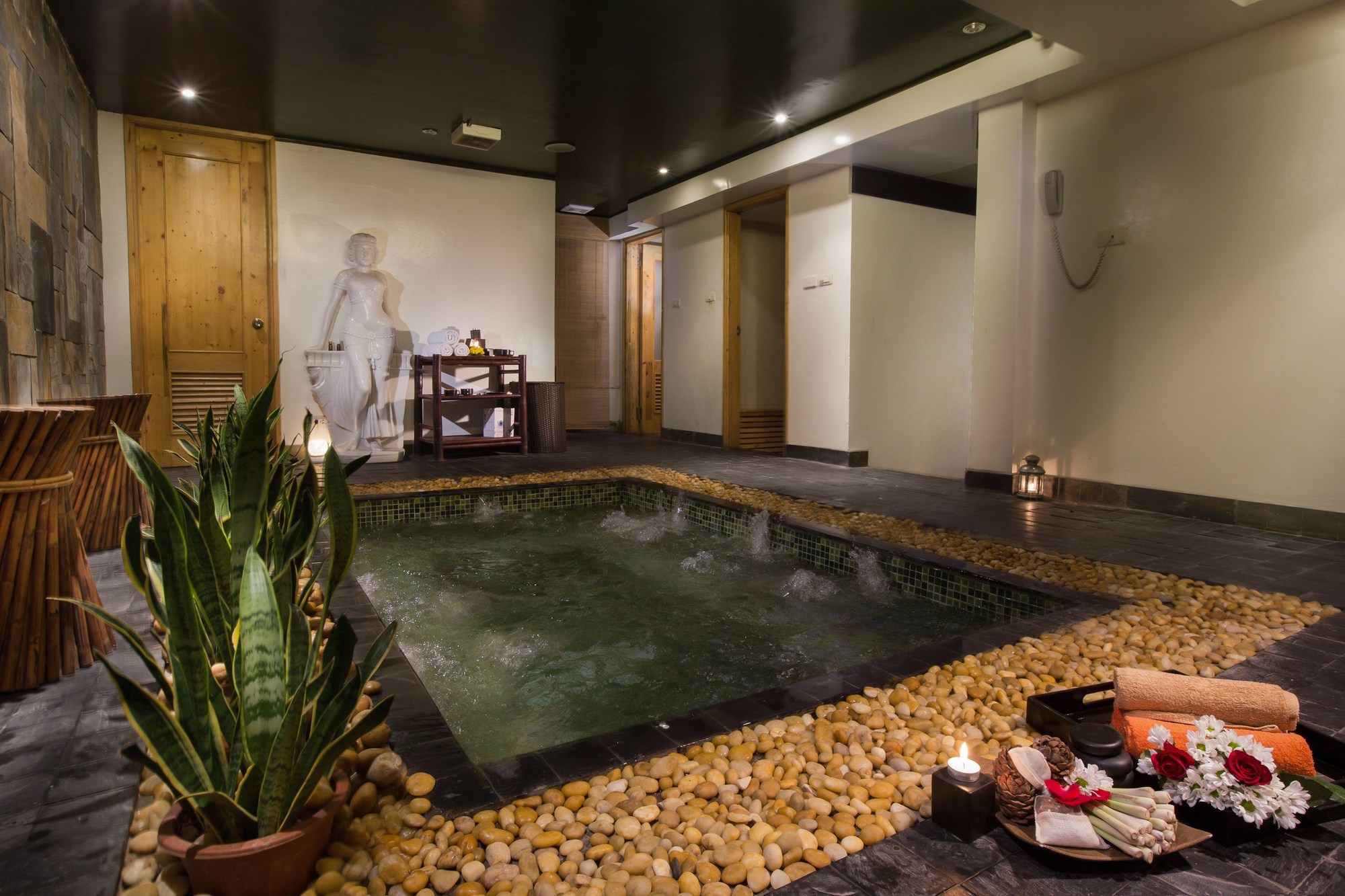 Hanoi Boutique Hotel