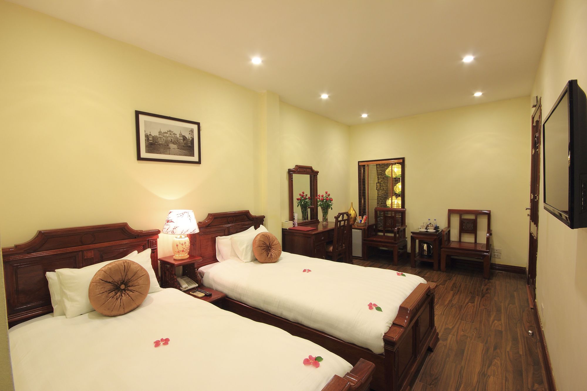 Hanoi Chic Hotel