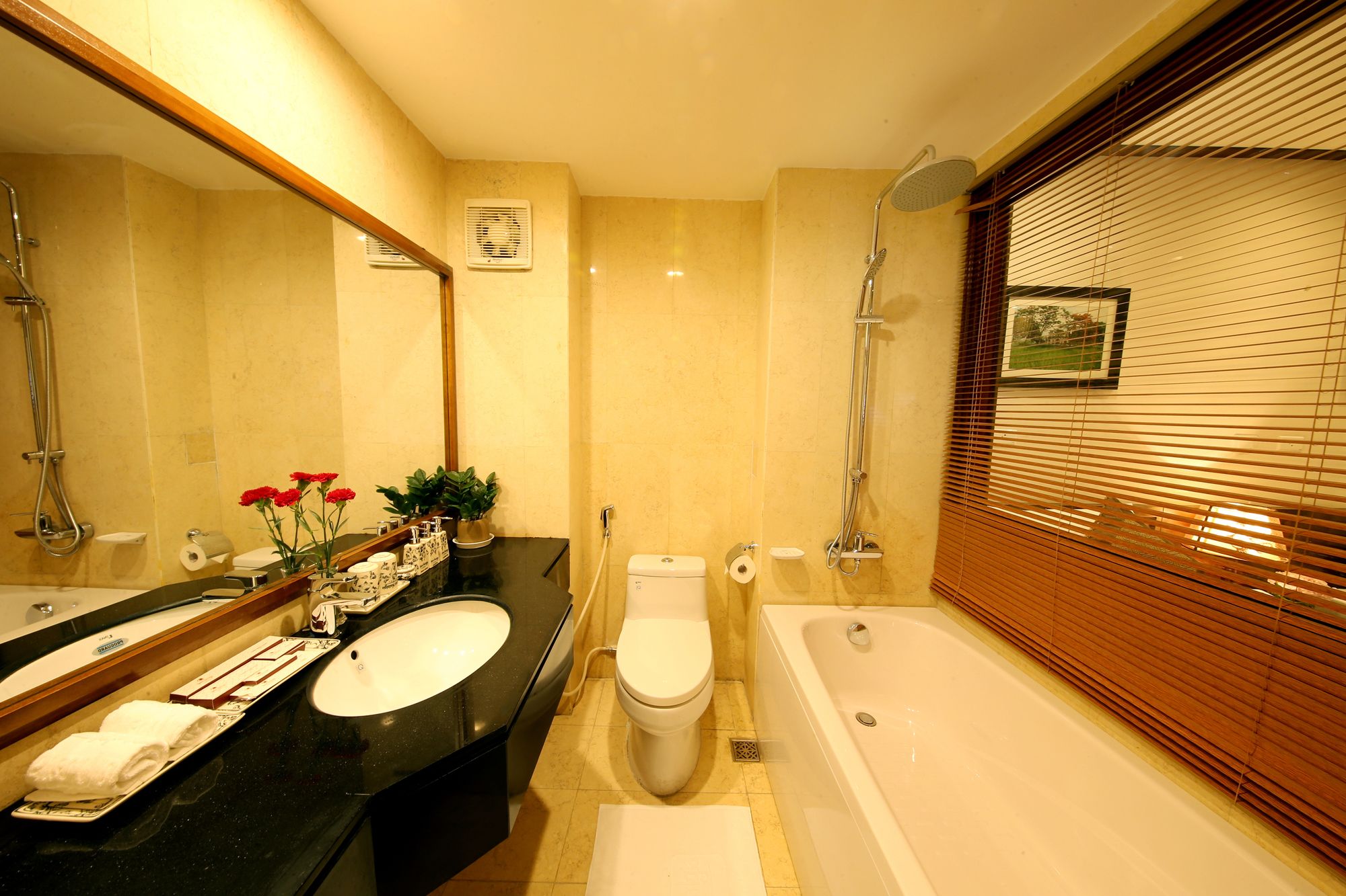 Hanoi Nostalgia Hotel