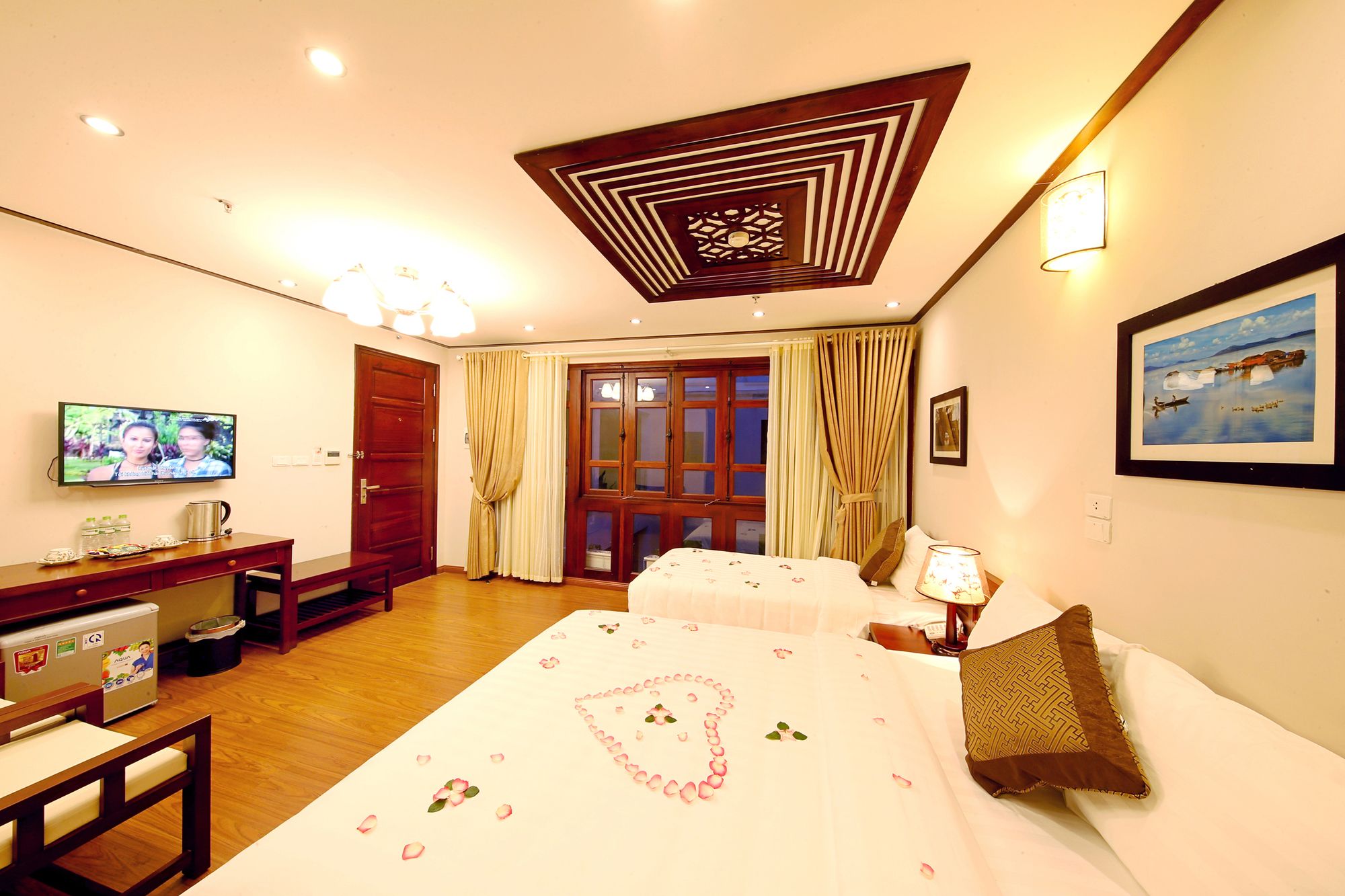 Hanoi Nostalgia Hotel