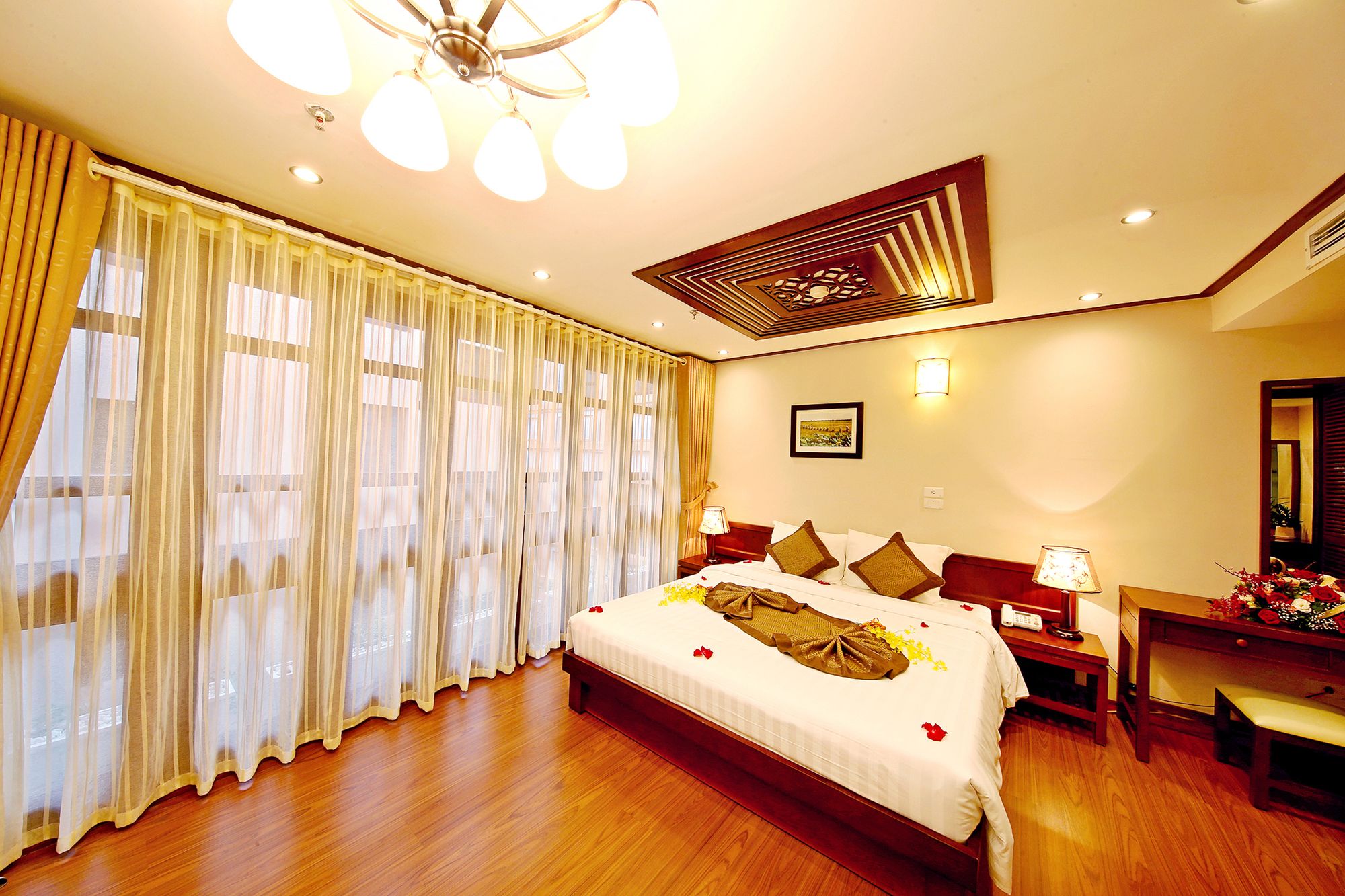 Hanoi Nostalgia Hotel