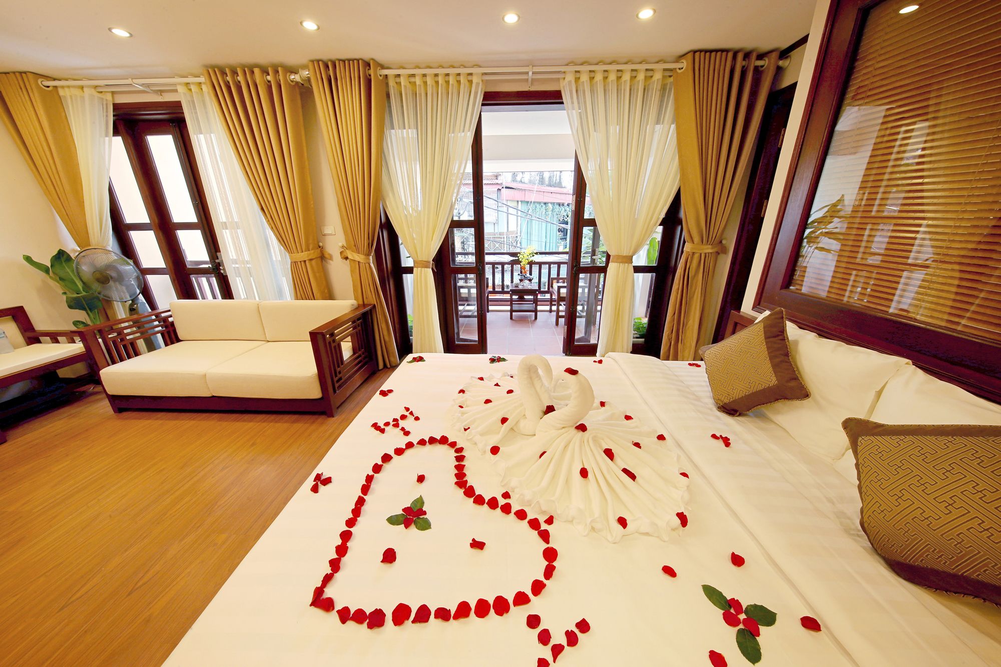 Hanoi Nostalgia Hotel