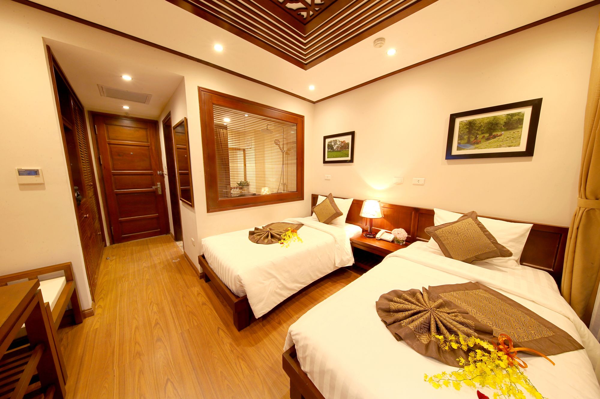 Hanoi Nostalgia Hotel