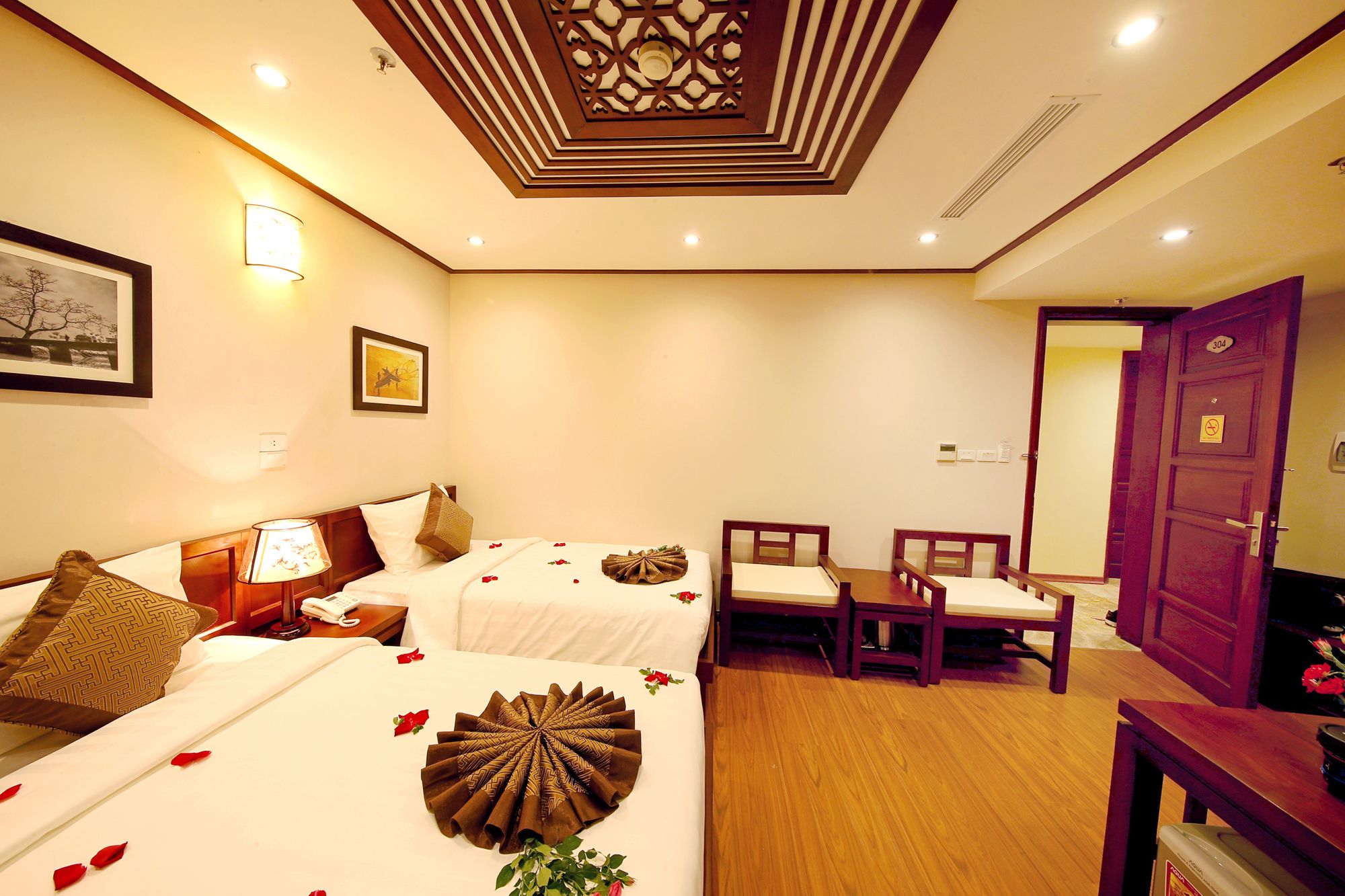 Hanoi Nostalgia Hotel