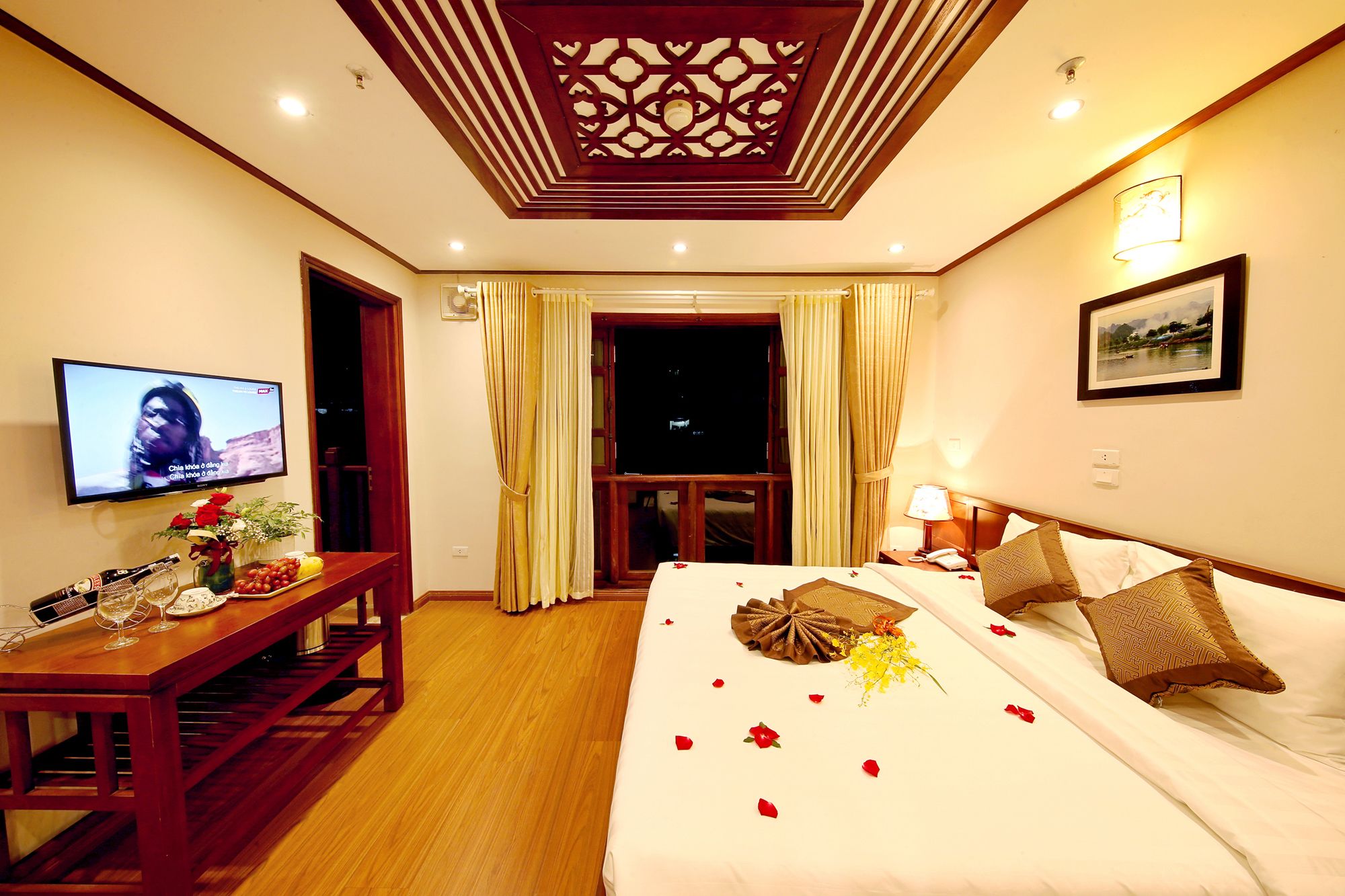 Hanoi Nostalgia Hotel
