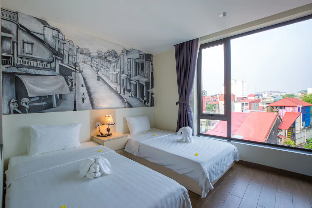 Hanoi Old Quarter Apartment And House