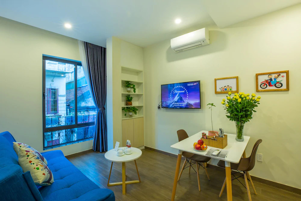 Hanoi Old Quarter Apartment And House