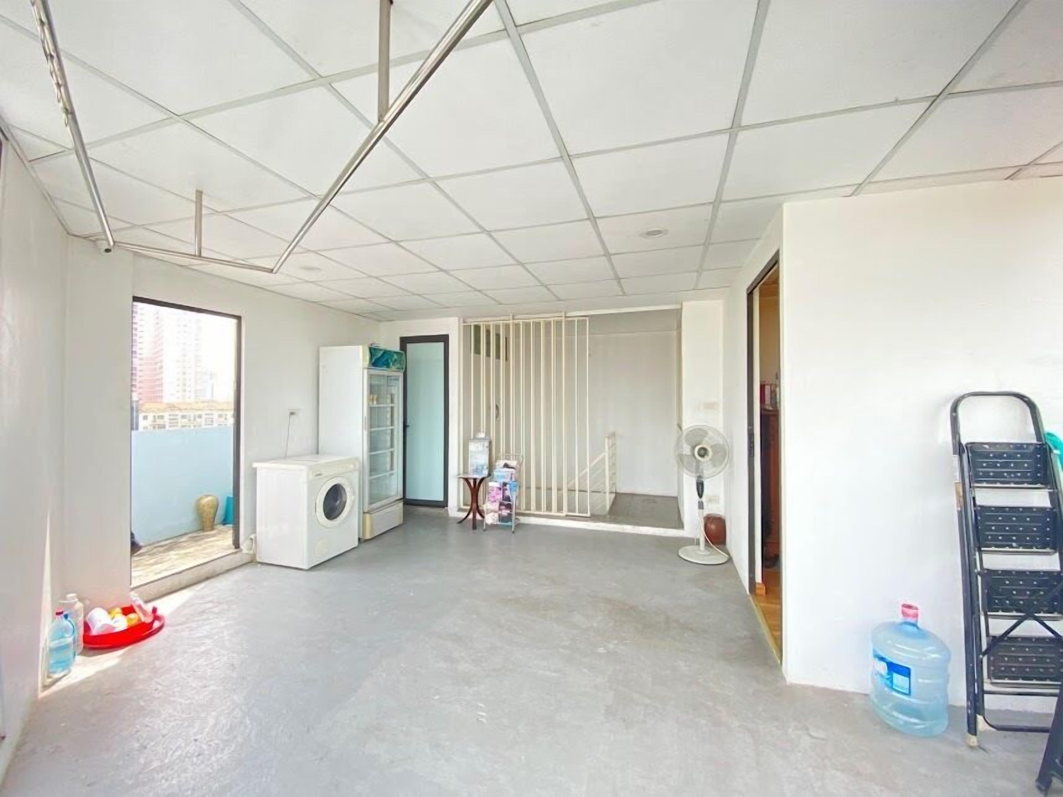 HB Serviced Apartment - 12 Tran Quy Kien