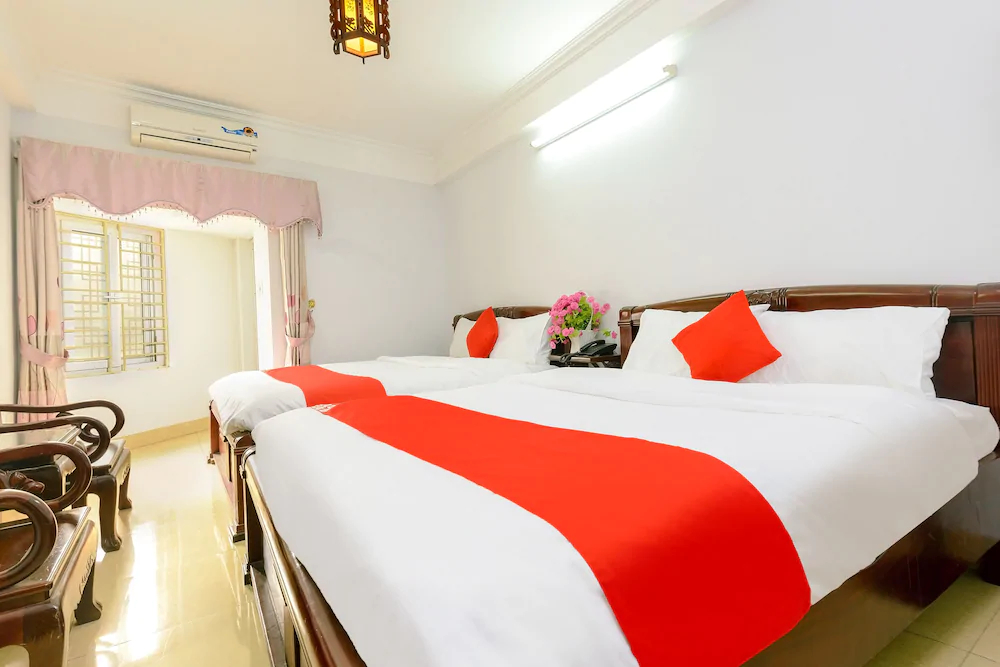 Hotel Ngan Ha by OYO Rooms