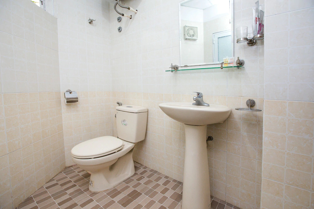 Hotel Ngan Ha by OYO Rooms