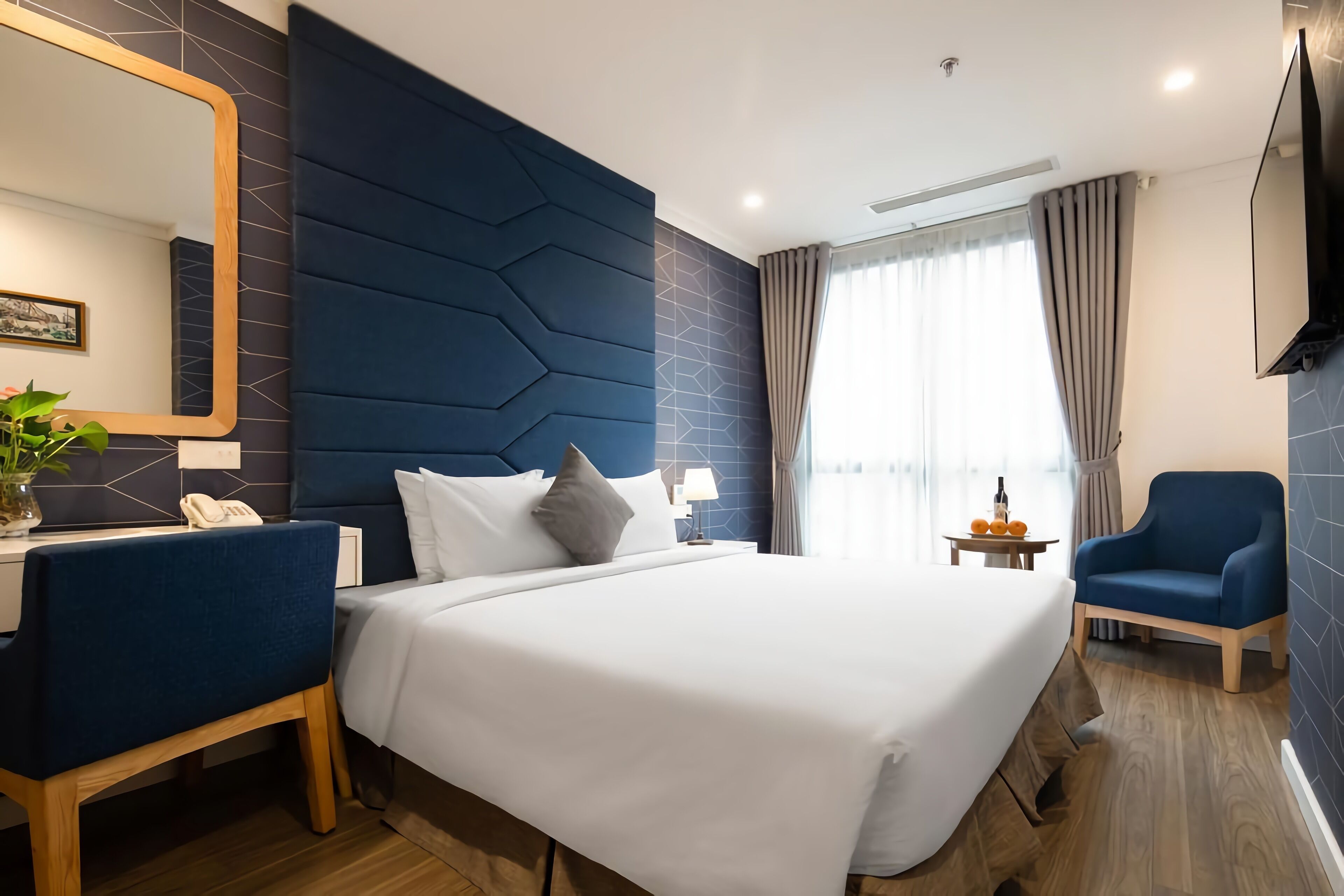 May De Ville Legend Hotel & Spa