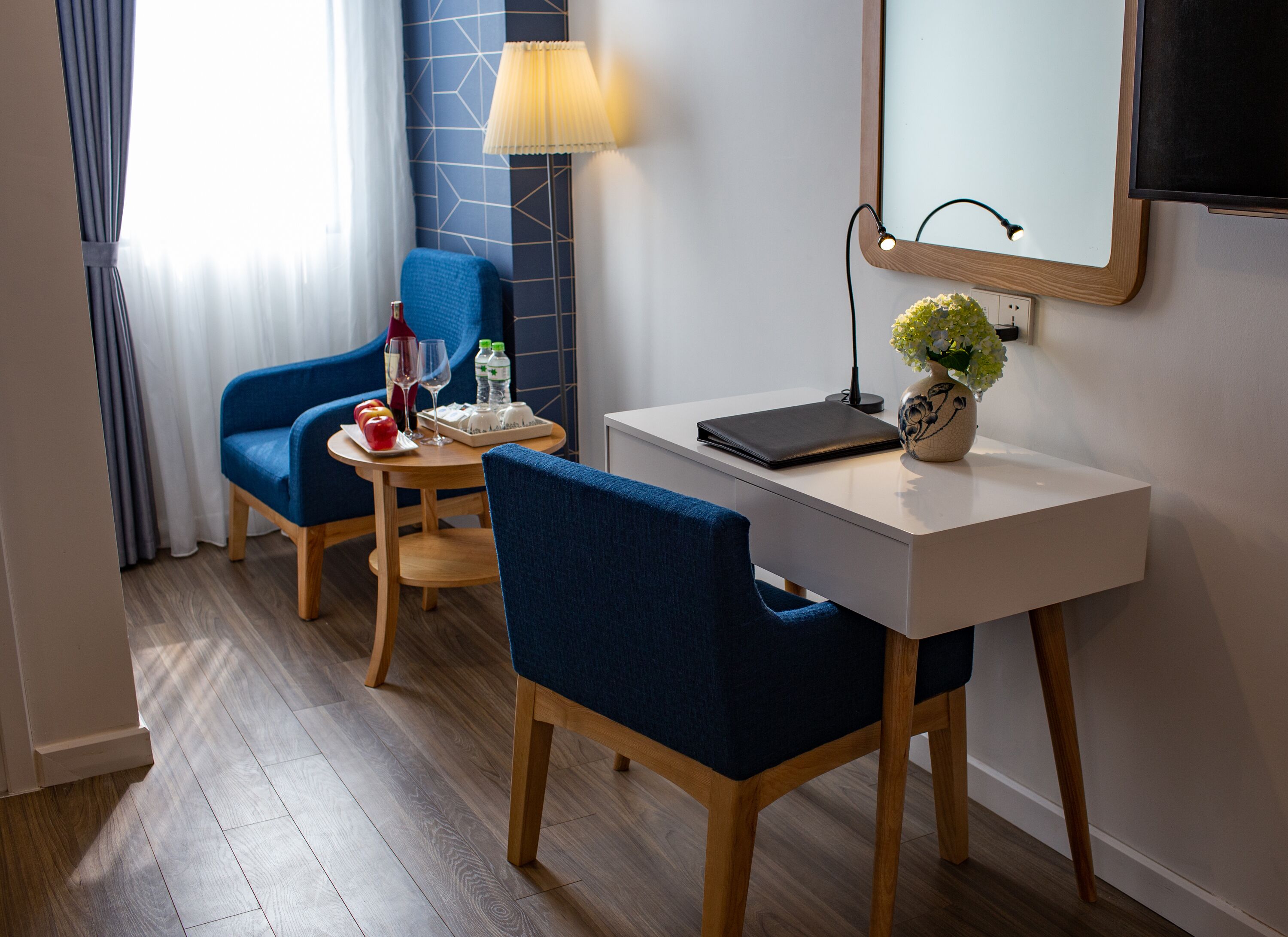 May De Ville Legend Hotel & Spa