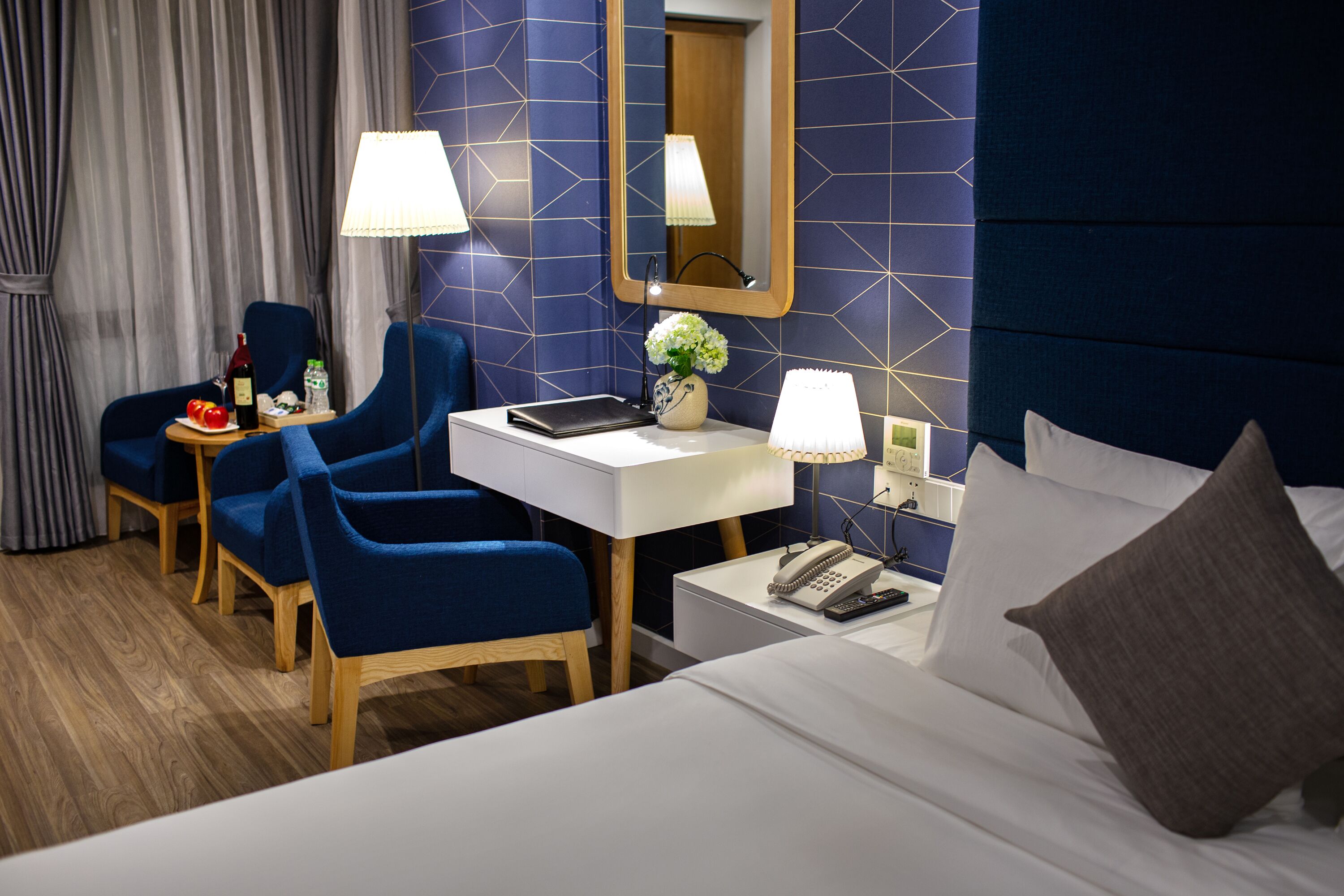 May De Ville Legend Hotel & Spa