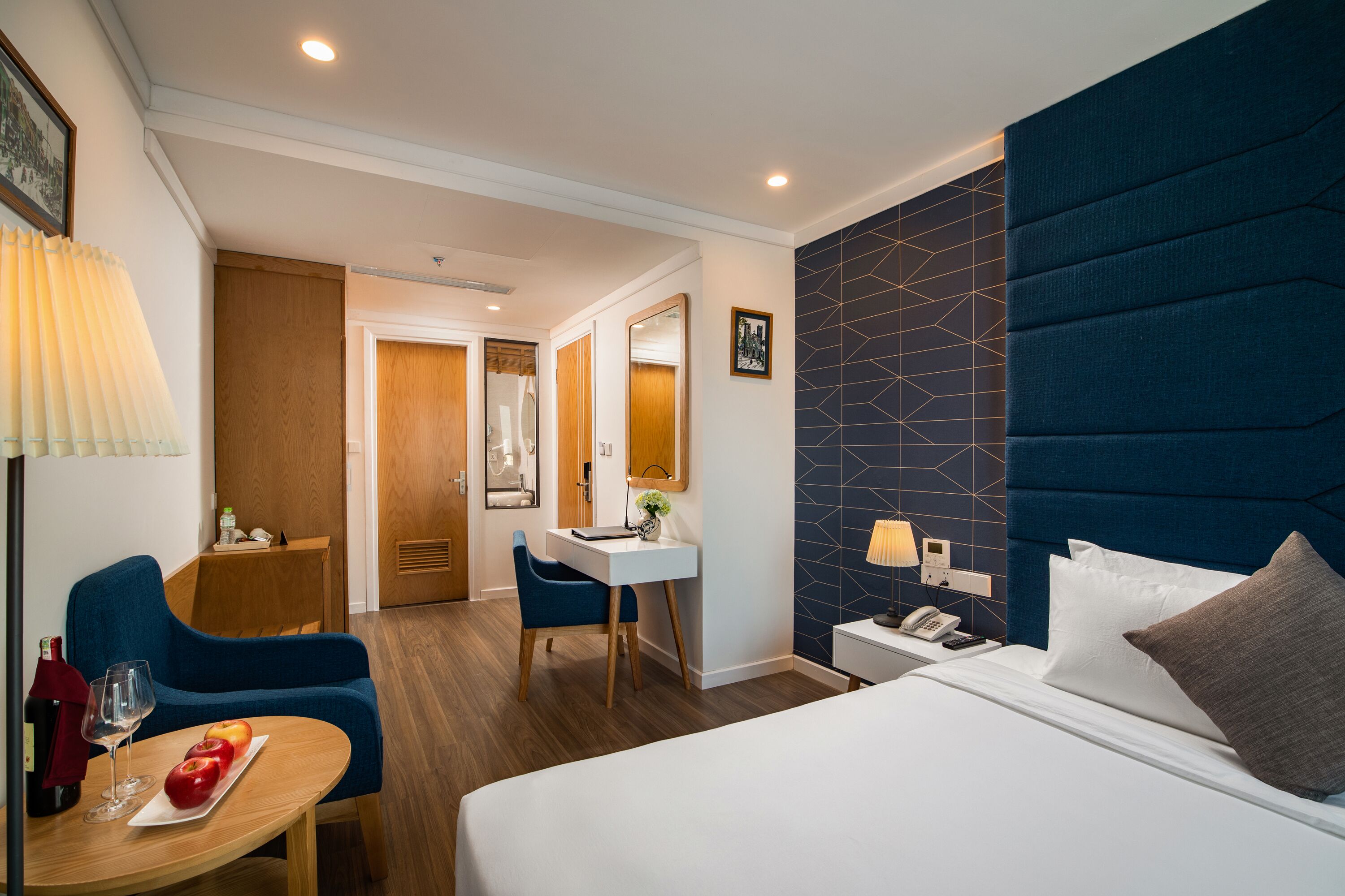 May De Ville Legend Hotel & Spa