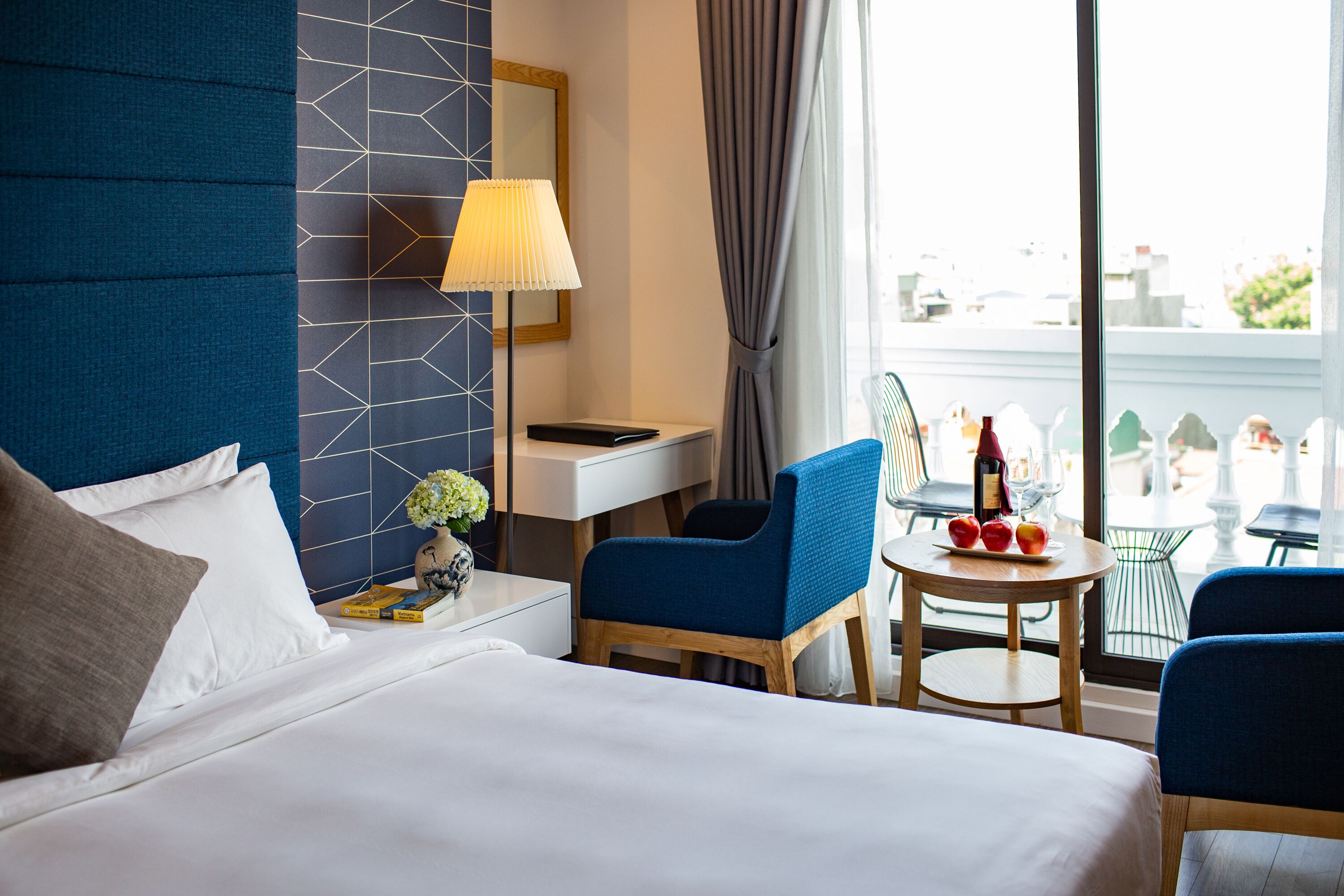 May De Ville Legend Hotel & Spa
