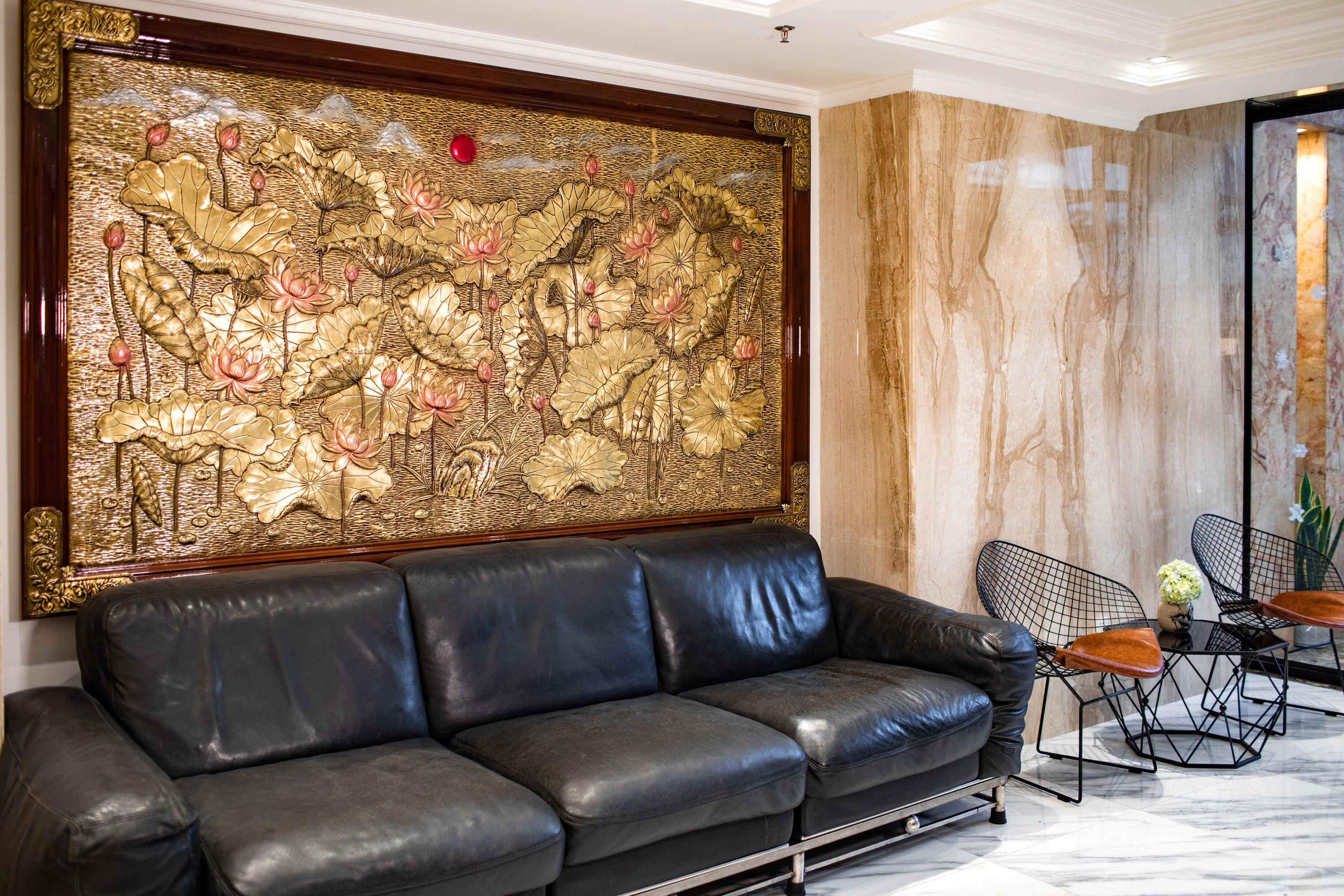 May De Ville Legend Hotel & Spa