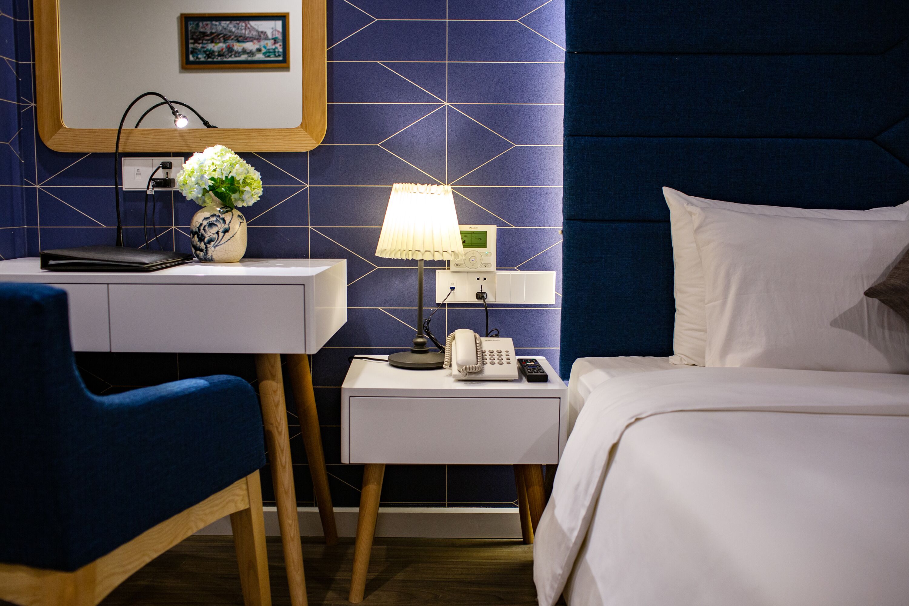 May De Ville Legend Hotel & Spa