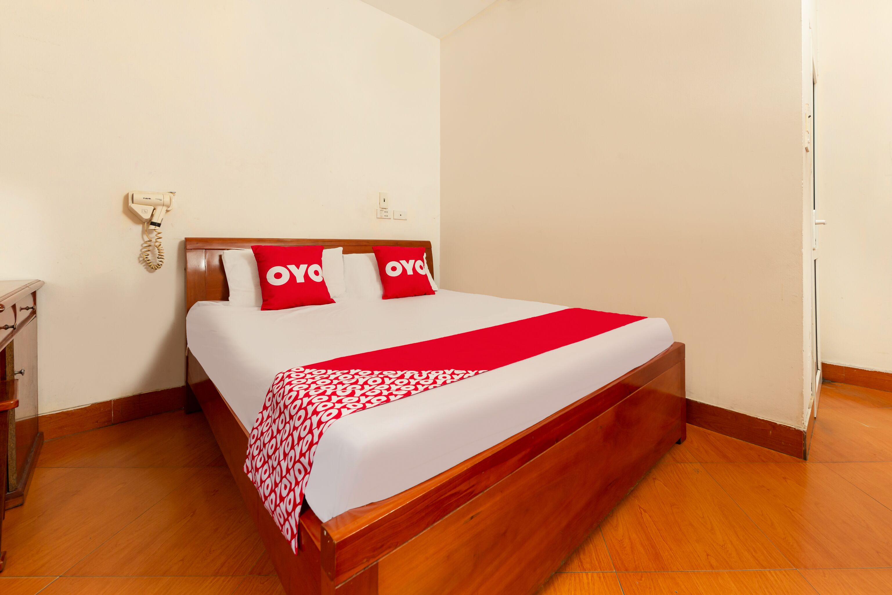 Nam Cuong 1 by Oyo Rooms