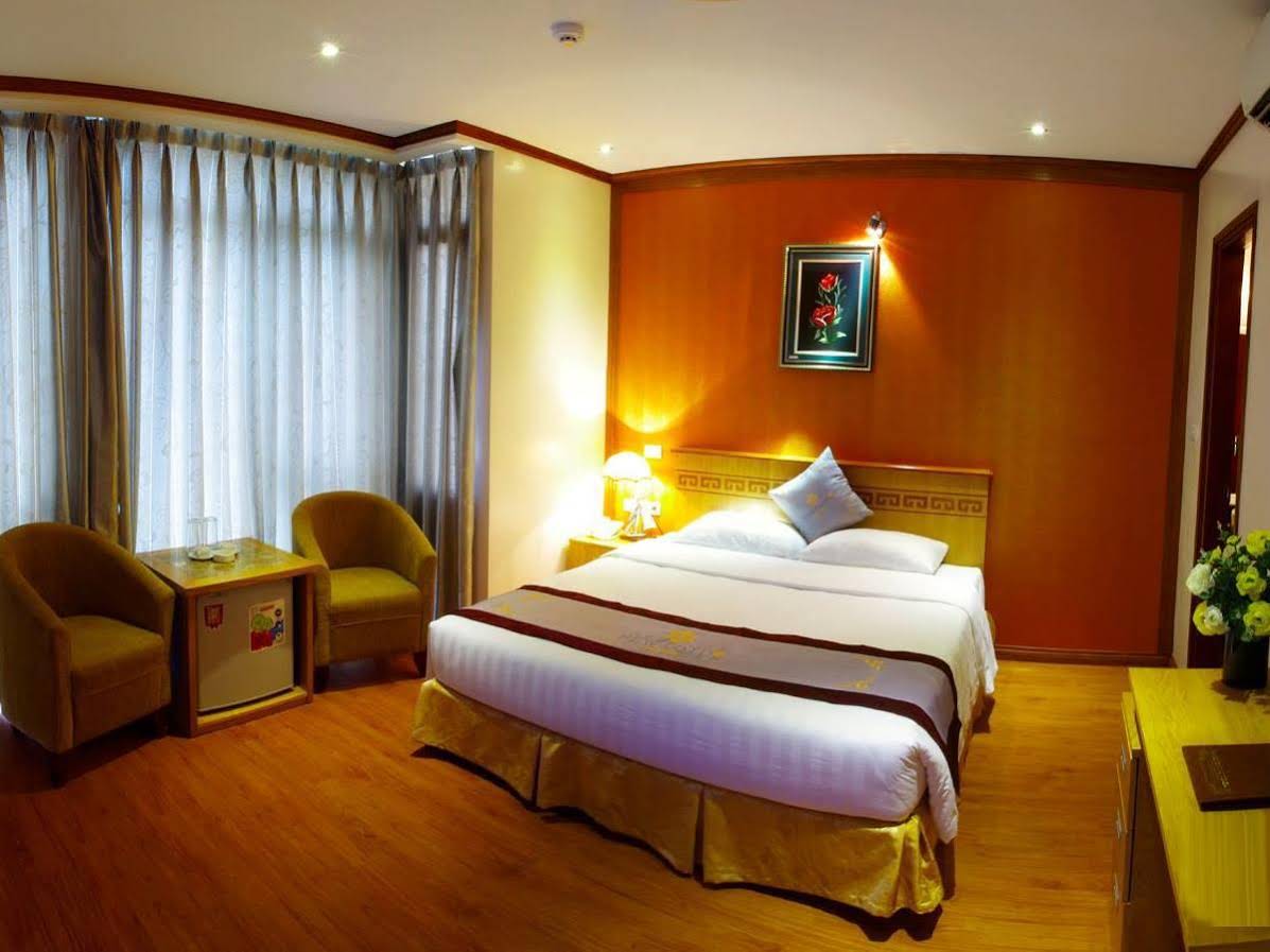 New Lotus Hotel