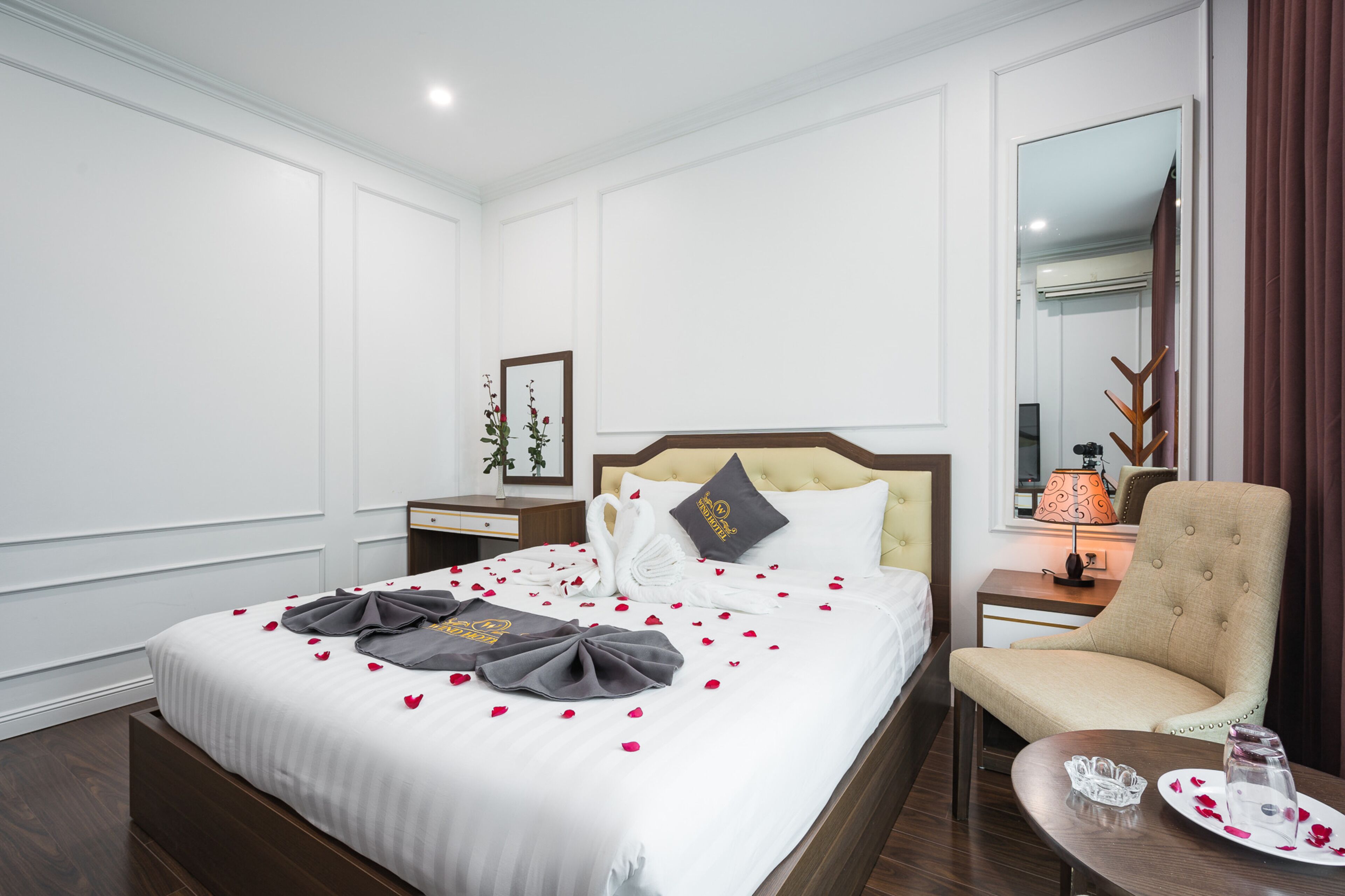 OYO 1155 Wind Hotel